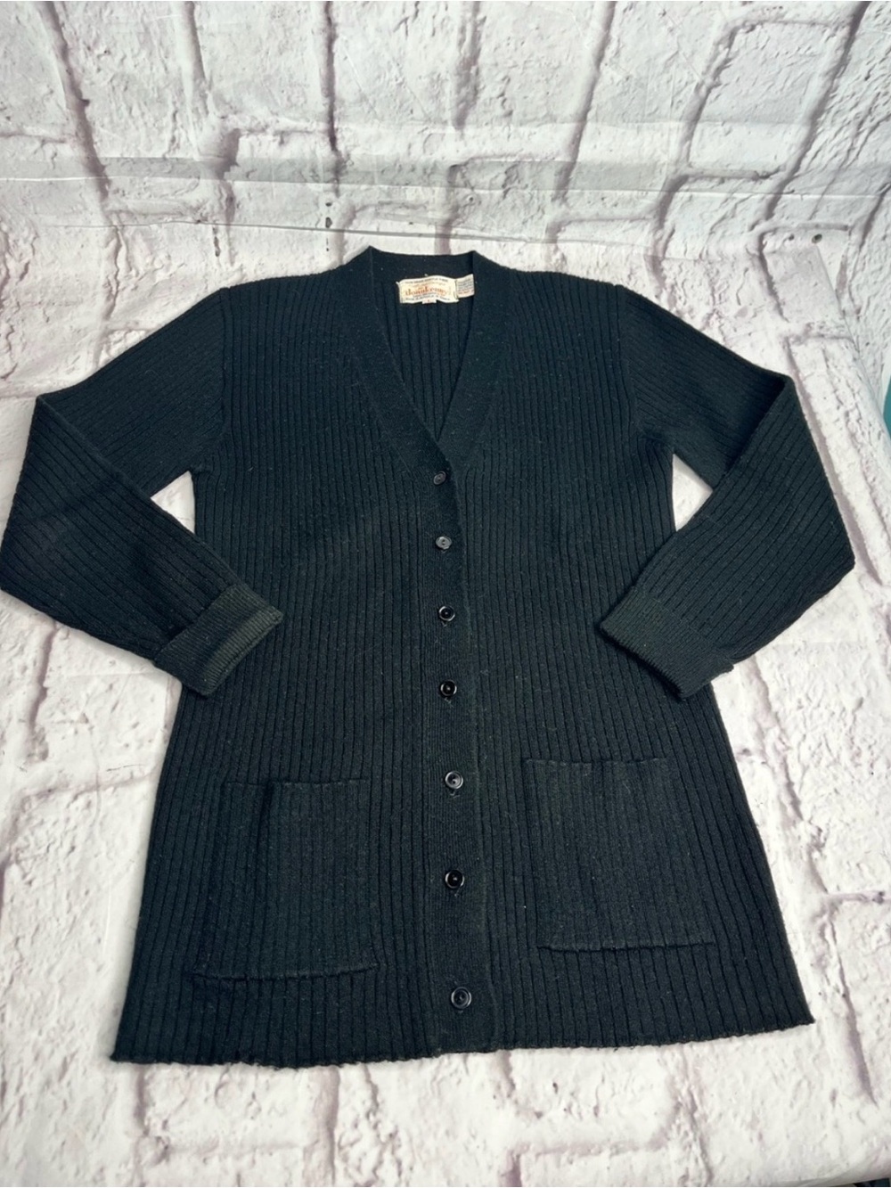 Vintage Donnkenny 1970’s black knit cardigan size large